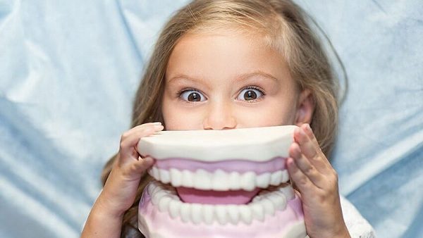 بهداشت دهان و دندان کودک